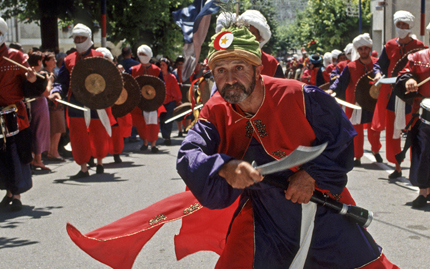 Sfilata dei saraceni a Villamagna (ph Giuliano Braca)