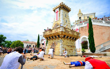 Tollo la battaglia fra turchi e cristiani, foto Filippo Scioletti dal sito dell'Associazione